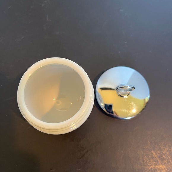 Royal Worcester Large Double Egg Coddler with timeless Blackberry Pattern - Picture 6 of 10